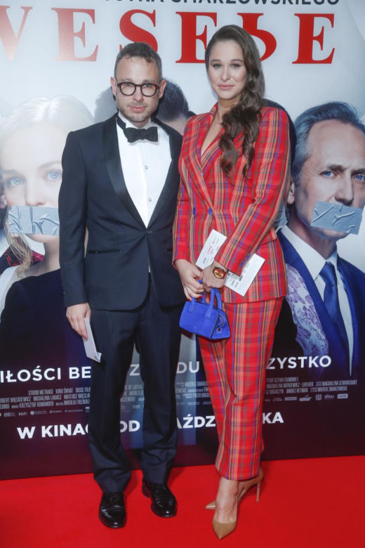 Mogliśmy ją też podziwiać w dwóch filmach Wojciecha Smarzowskiego – “Klerze” i “Weselu”.