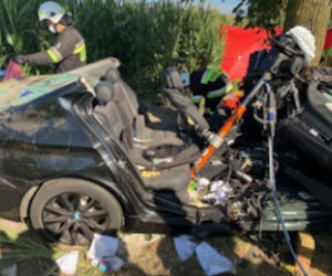 ZMASAKROWANE auto na DK nr 7! Ranni rodzice z maluszkiem! ZDJĘCIA z koszmarnego wypadku