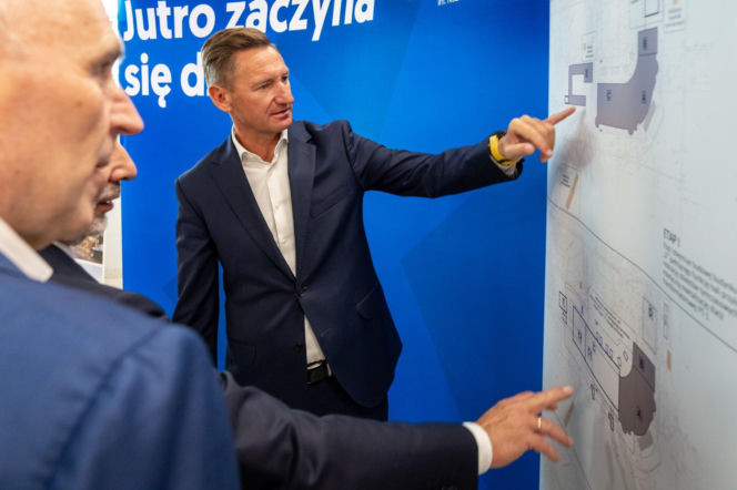 Nowa tymczasowa hala przylotów na lotnisku w Goleniowie