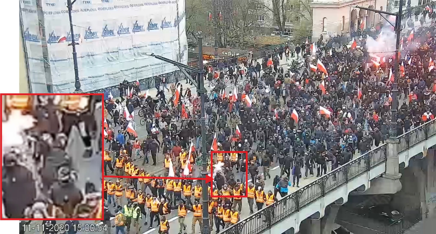 Policjantów zaatakowali chuligani