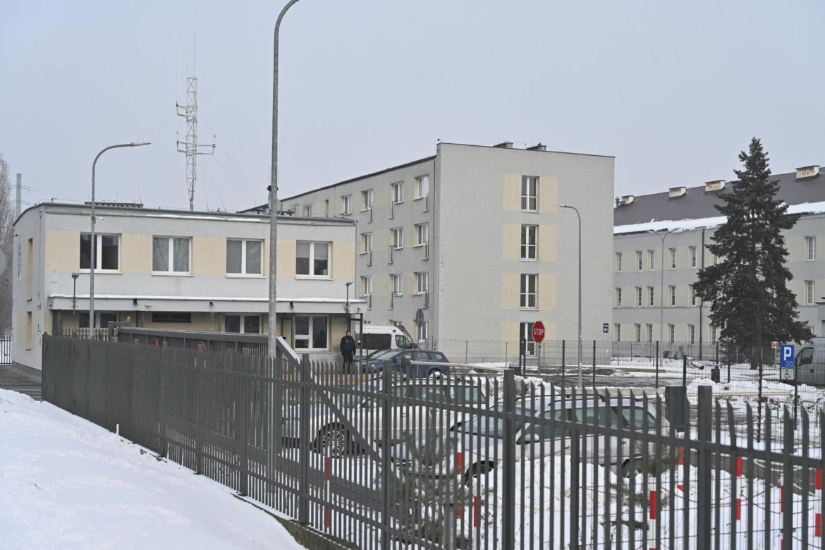 Pijany dowódca kompanii miał zgwałcić młodą policjantkę. Szokująca afera w policji