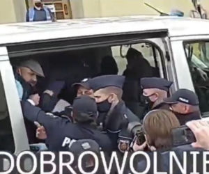 Senator Jacek Bury zatrzymany podczas  strajku przedsiebiorcow 