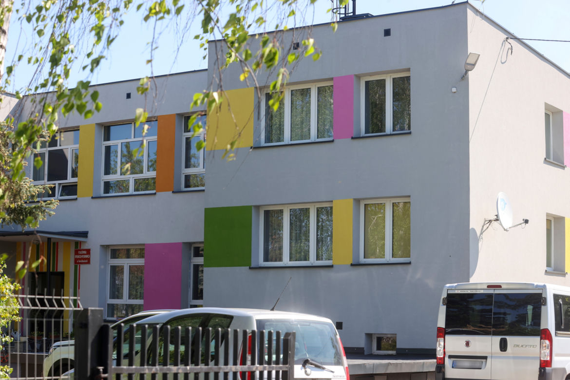 Tomisławice. Atak nożownika w domu dziecka! Nie żyje 16-letnia dziewczyna