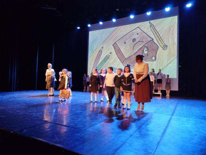 Siedlecka „Szóstka” uczciła potrójny jubileusz. Występy przygotowali także uczniowie