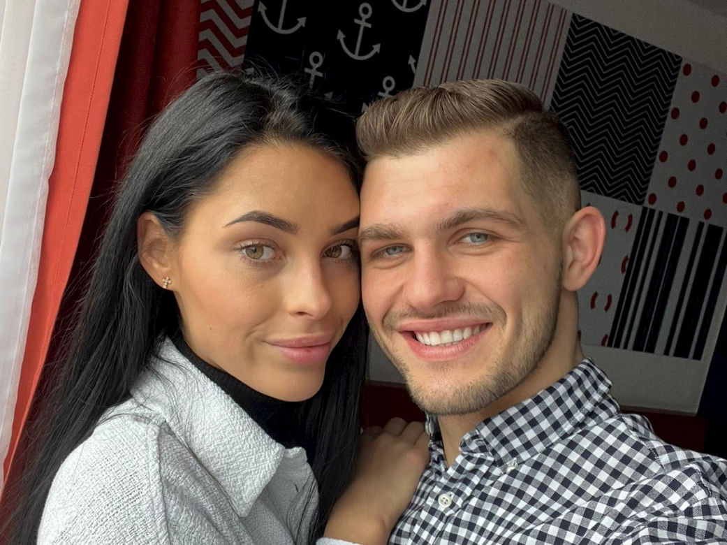 Karol Angielski z dziewczyną Lidią