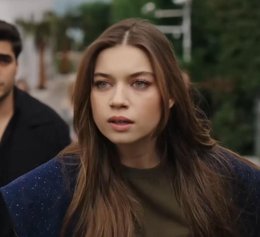 Afra Saraçoğlu