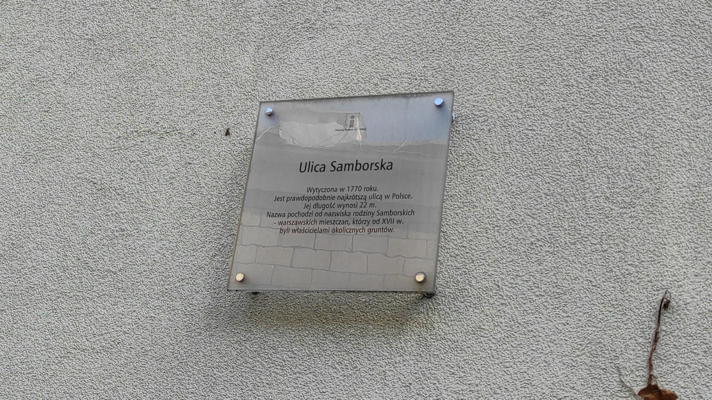 To najkrótsza ulica w Polsce. Ma zaledwie 22 metry długości!