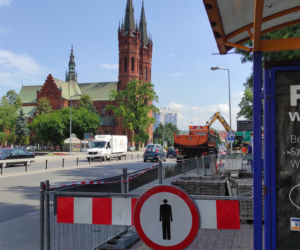 Prace przy budowie węzła przesiadkowego Krakowska-Planty w Tarnowie