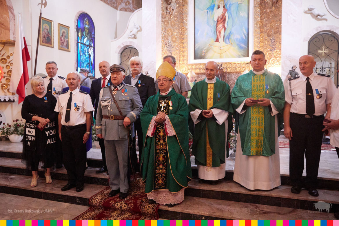 Bobrówka. Abp. Sławoj Leszek Głódź przyjechał w rodzinne strony. Obchodził ważną uroczystość [ZDJĘCIA]