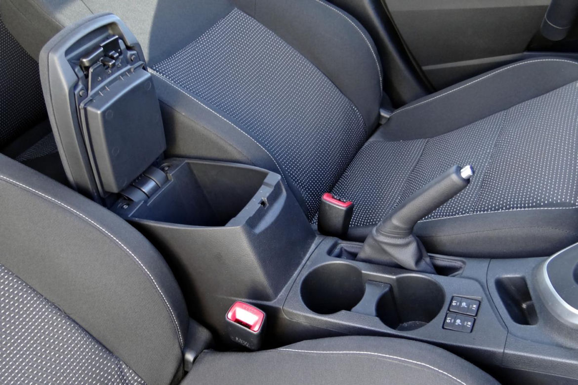 Toyota Auris Hybrid