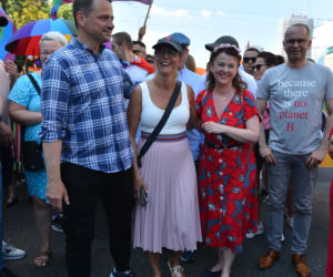 Rafał Trzaskowski na Paradzie Równości