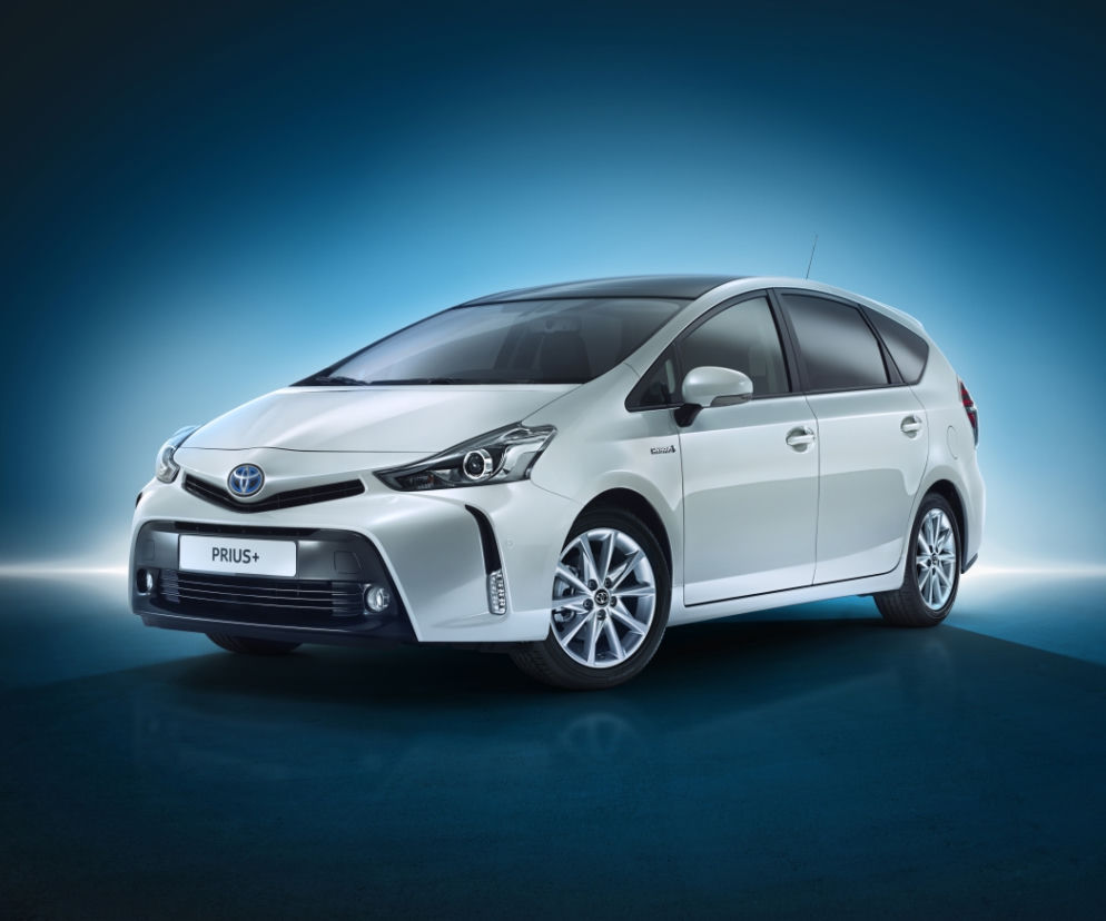 Toyota Prius+ lifting 2015