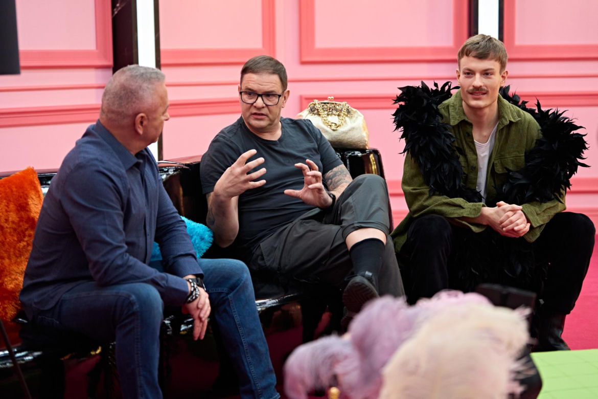 Tomasz Karolak, Tadeusz Mikołajczak i Dariusz Zdrójkowski w "Czas na Show. Drag Me Out!"