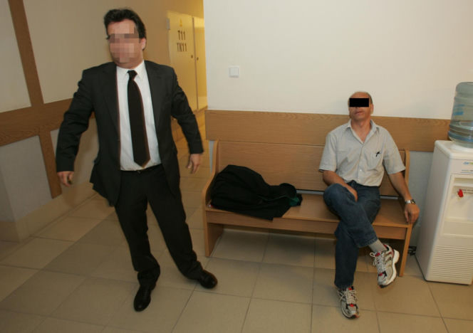 Terroryzował Warszawę. Z nienawiści zabił pięć kobiet. Łomiarz znowu wychodzi na wolność