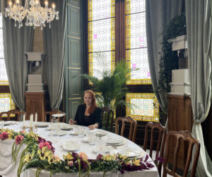 Co naprawdę dzieje się w zamku Zdrajców? Mamy zdjęcia zza kulis hitu TVN!