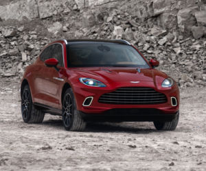 Aston Martin DBX (2020)