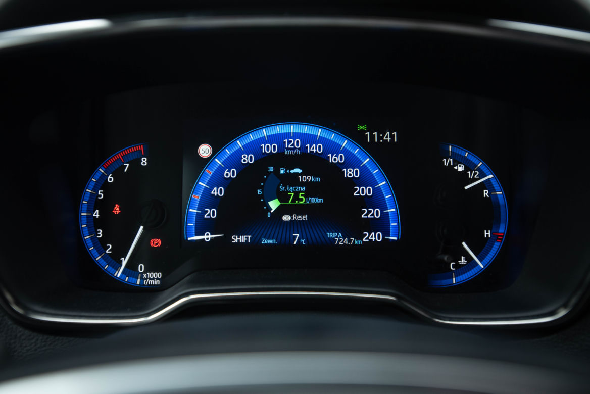 Toyota Corolla Hatchback 1.2 Turbo 116 KM 6 M/T 