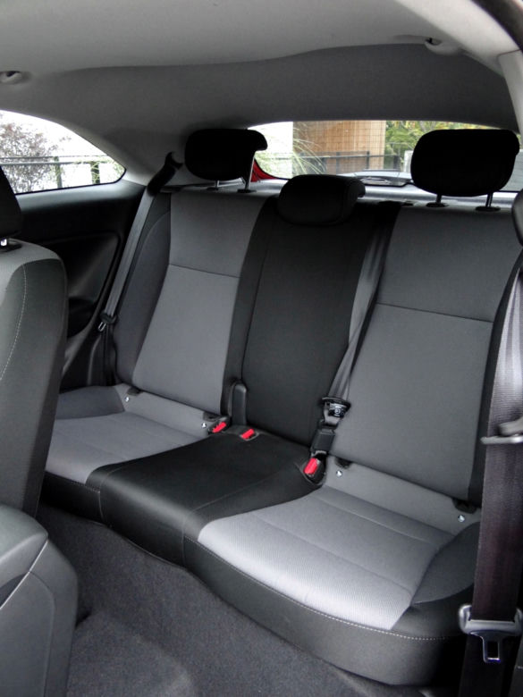 Hyundai i20 Coupe 1.4 MPI Premium