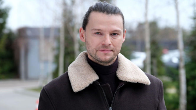 M jak miłość odc. 1927. Mikołaj Lipiński (Mateusz Kościukiewicz)