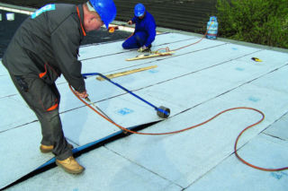 Dach płaski tradycyjny