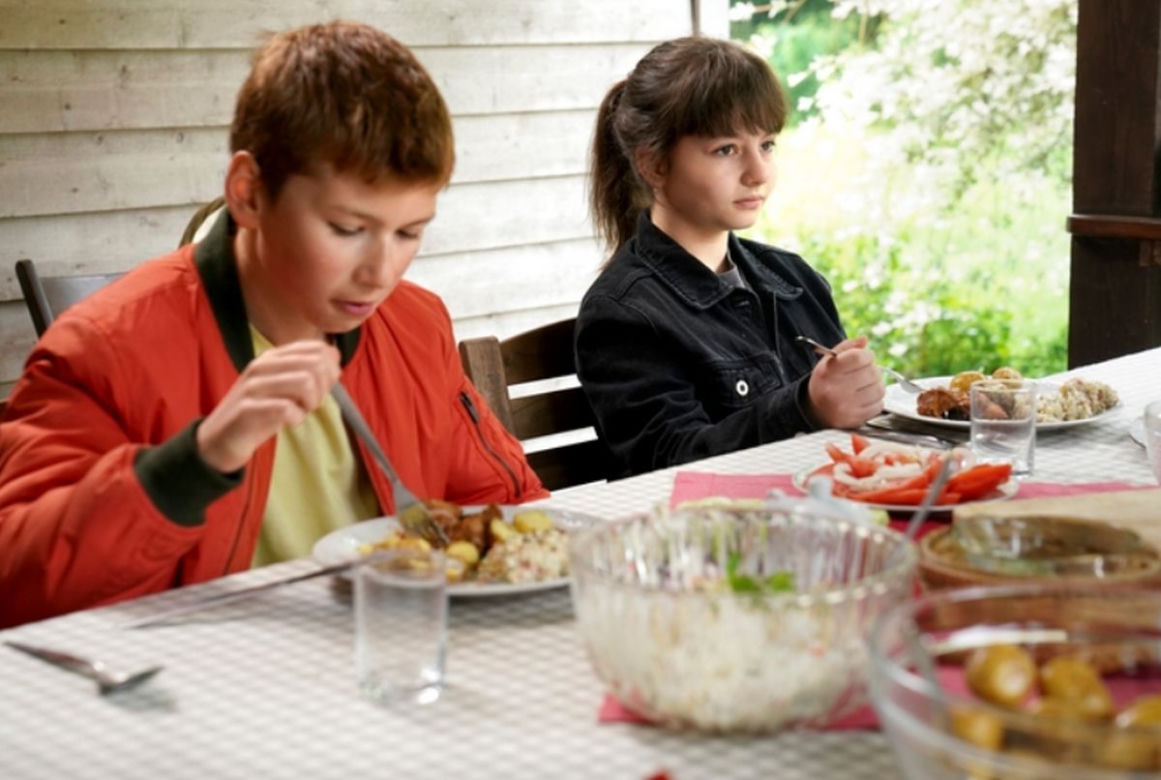 Barwy szczęścia odc. 2333. Ewa (Gabriela Ziembicka), Aleks (Hubert Wiatrowski)