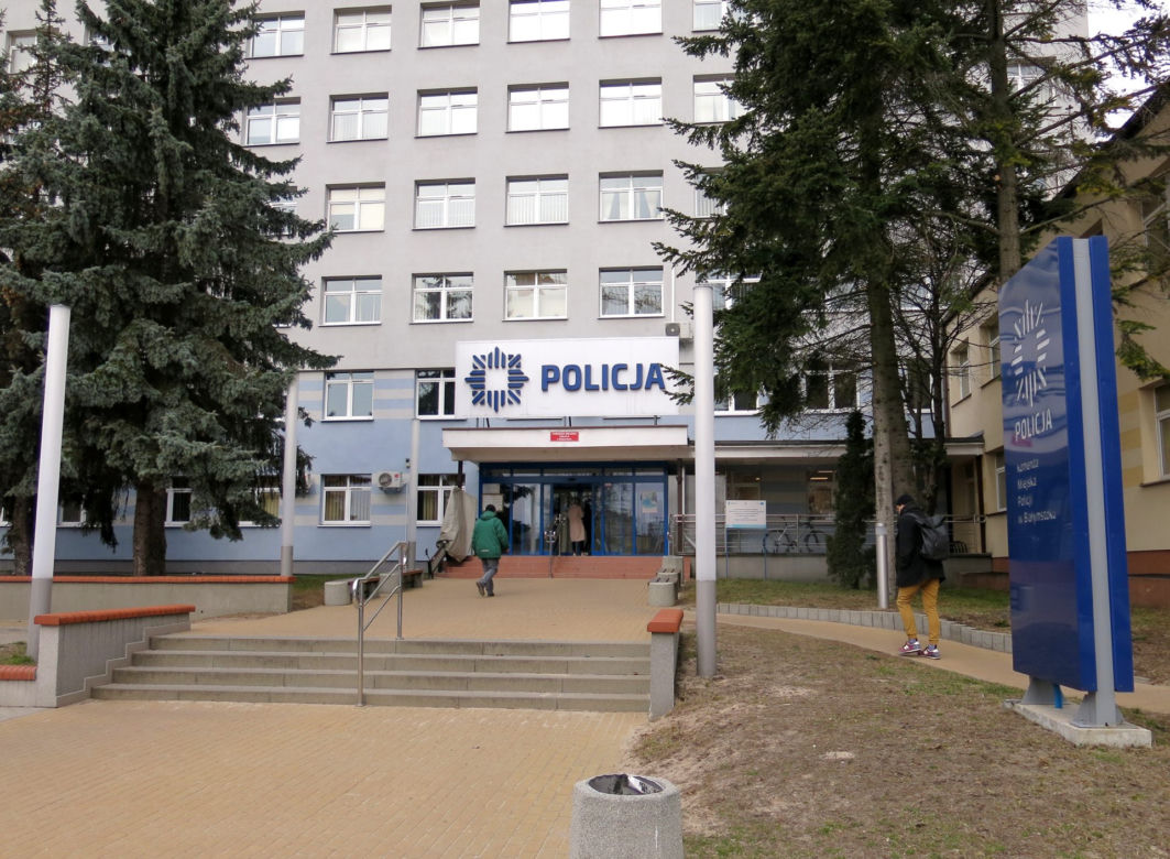 Dźgnął matkę i córkę bo źle zaparkował