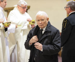 Jarosław Kaczyński na otwarciu wystawy pt. „Katyń 1940 - Smoleńsk 2010. Anatomia kłamstwa” w Muzeum Miejskim w Jastrzębiu-Zdroju