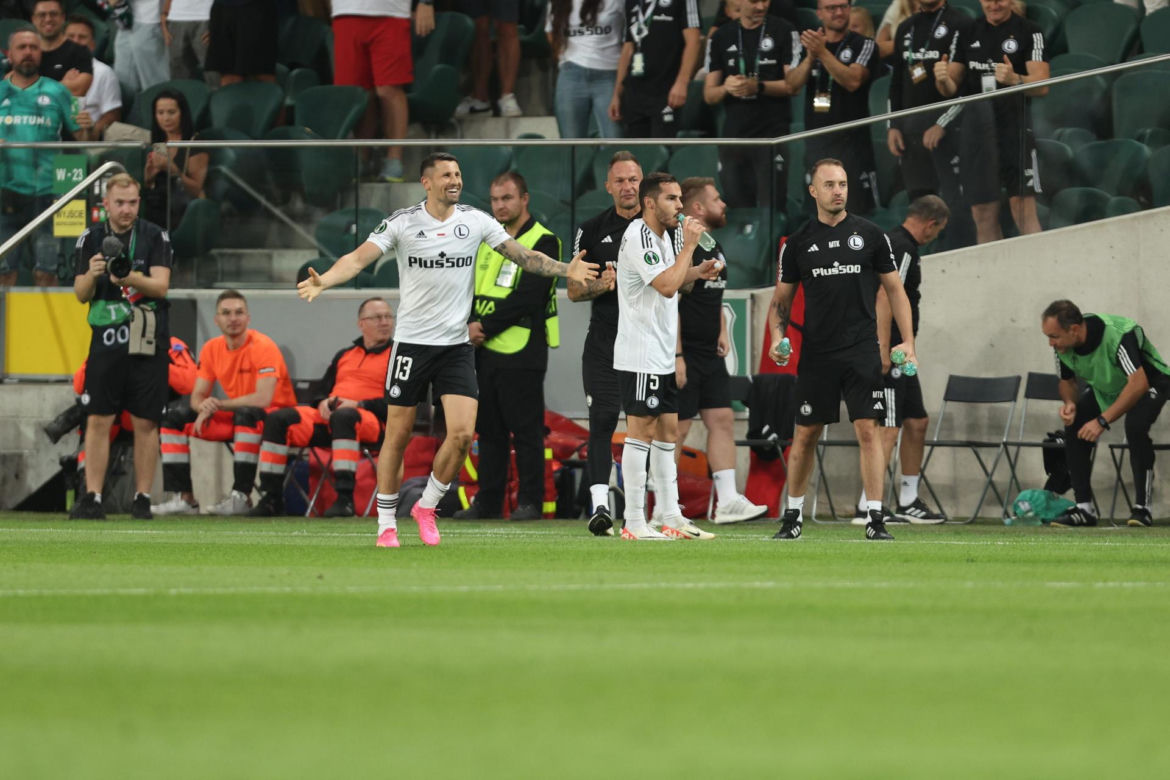 Michał Probierz na meczu Legia - Aston Villa