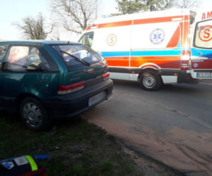 Nowy Sącz. Na ulicy Węgierskiej kierowca suzuki uderzył w słup