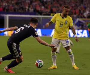 Neymar Szkocja - Brazylia