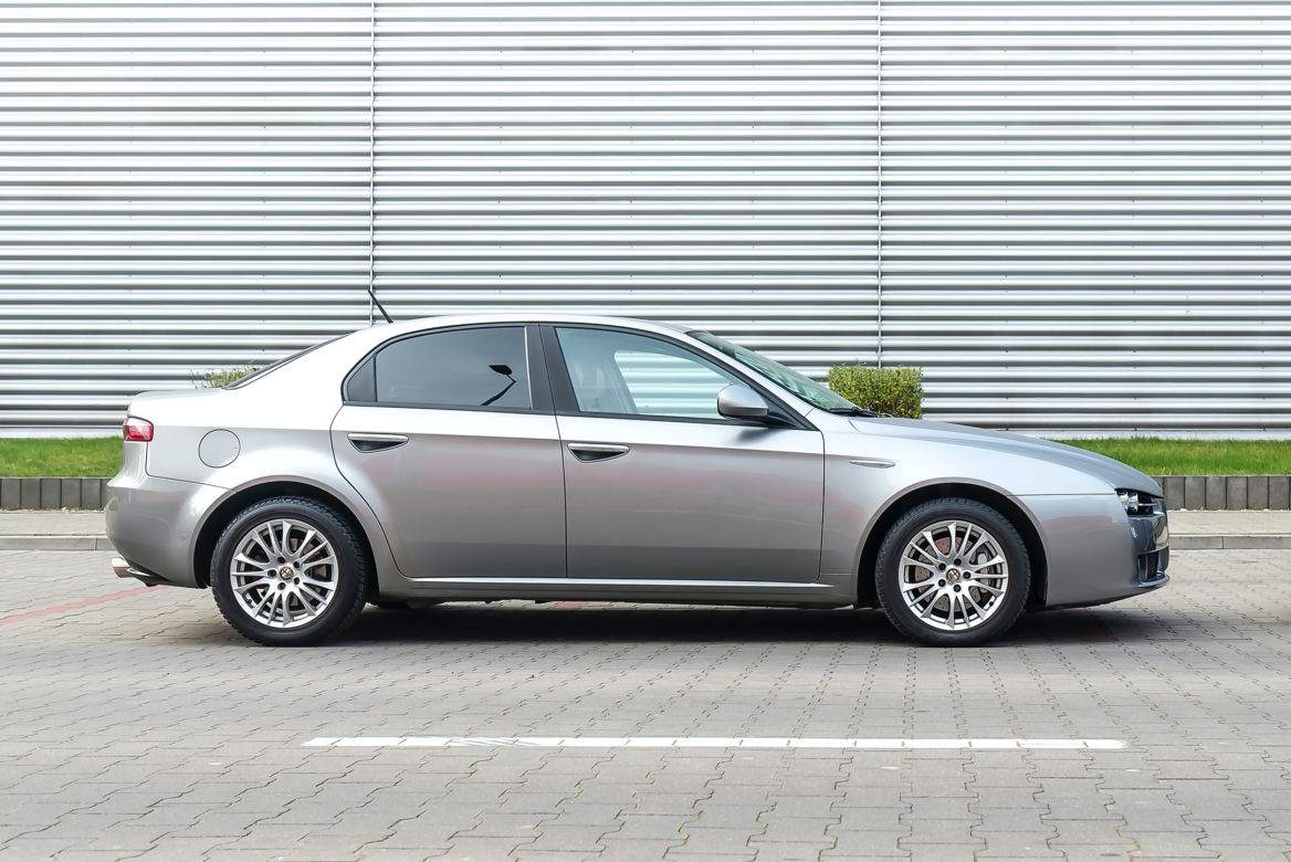 Alfa Romeo 159