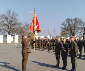 Chorągiew dla Ośrodka WOT