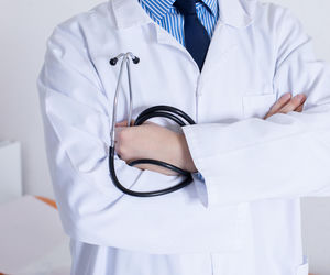 61,9% mężczyzn zwleka z wizytą u lekarza. Strach i wstyd opóźniają diagnozę raka prostaty