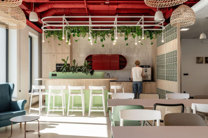 Nowa siedziba KRUK we Wrocławiu; projekt przestrzeni wspólnych: BIT CREATIVE