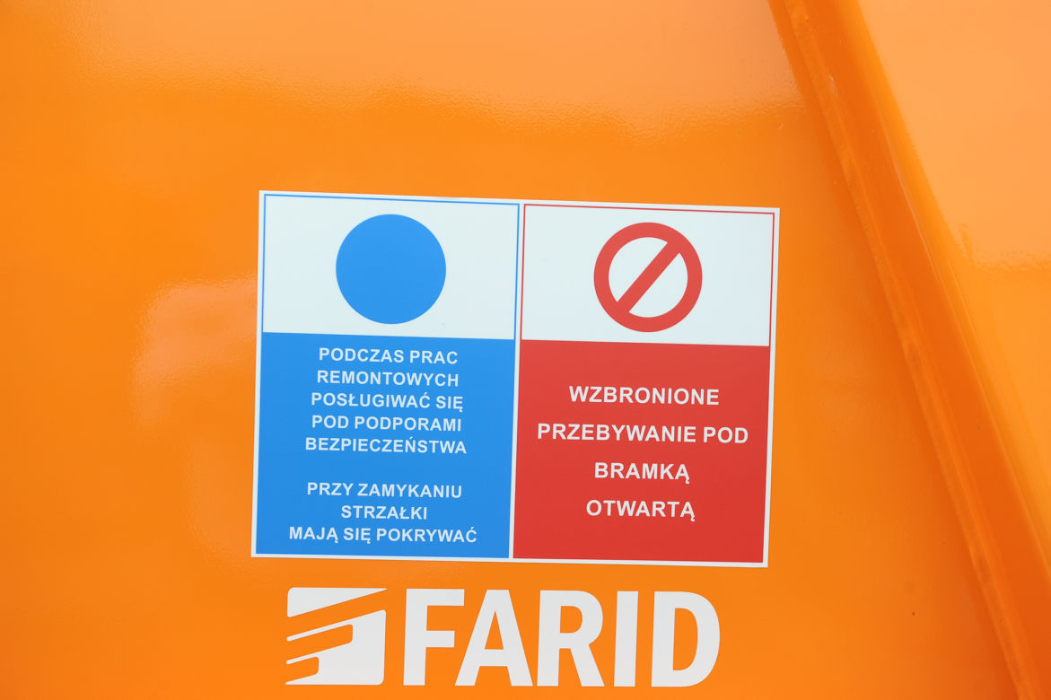 Śmieciarze pochwalili się sprzętem
