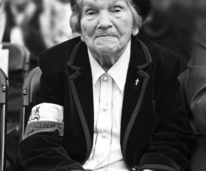 Skromniutki grób bohaterki. Wanda Traczyk-Stawska dostała muzeum, a mogiła czeka