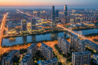 Najlepsze miasta do życia w Śląskiem. Gdzie żyje się najlepiej, a gdzie widać problemy?