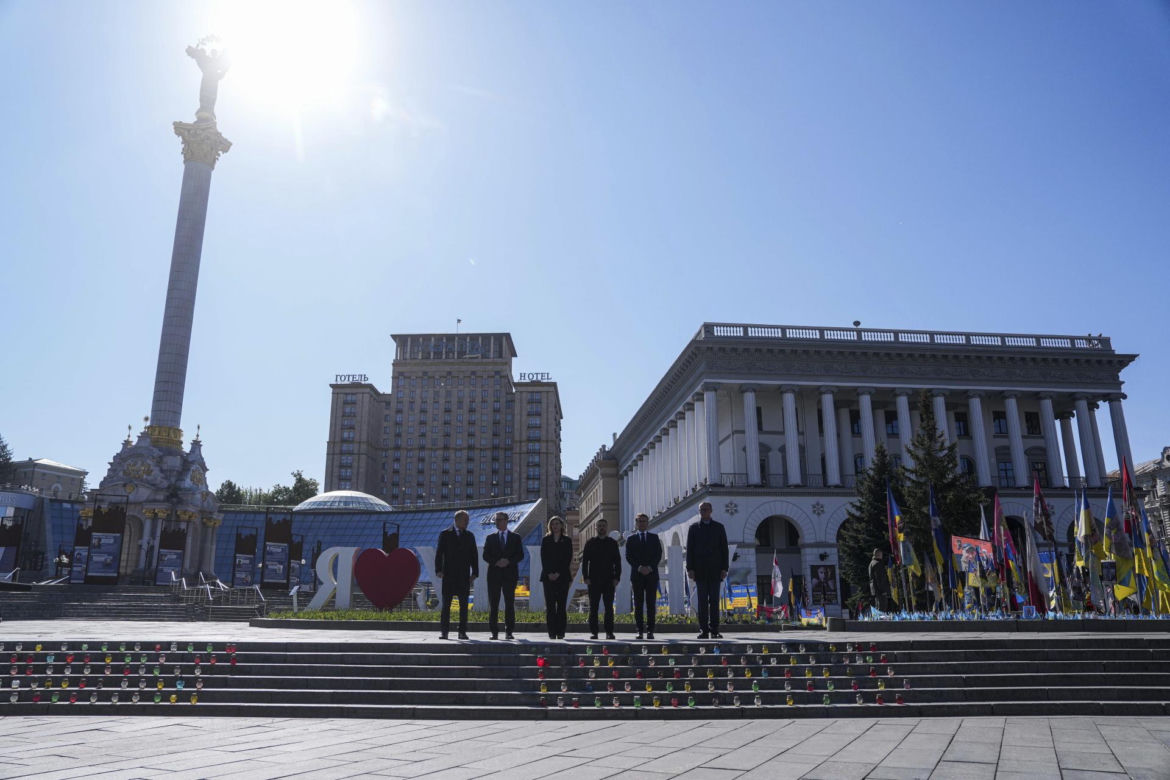  "Militarne i finansowe" wsparcie Ukrainy. Polska na liście państw