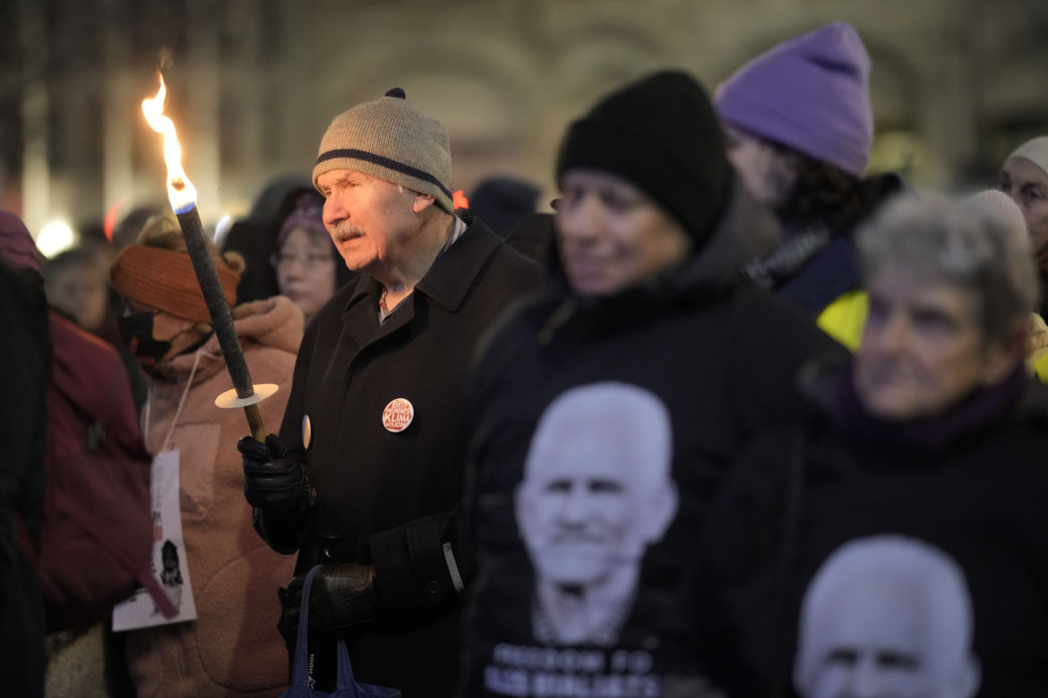 Laureat Pokojowej Nagrody Nobla Aleś Bialacki skazany na 10 lat więzienia