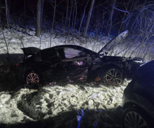 Groźny wypadek w Czarnowcu. Pięć osób rannych, w tym kobieta w ciąży i 7-letni chłopiec