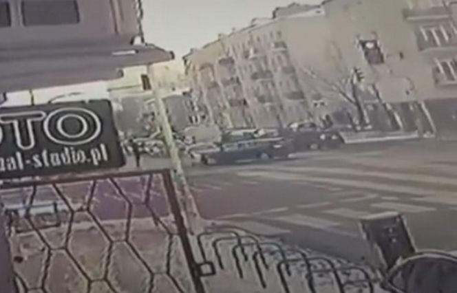 Tragiczny wypadek w Warszawie. Zginął 6-latek. Mamy nagranie