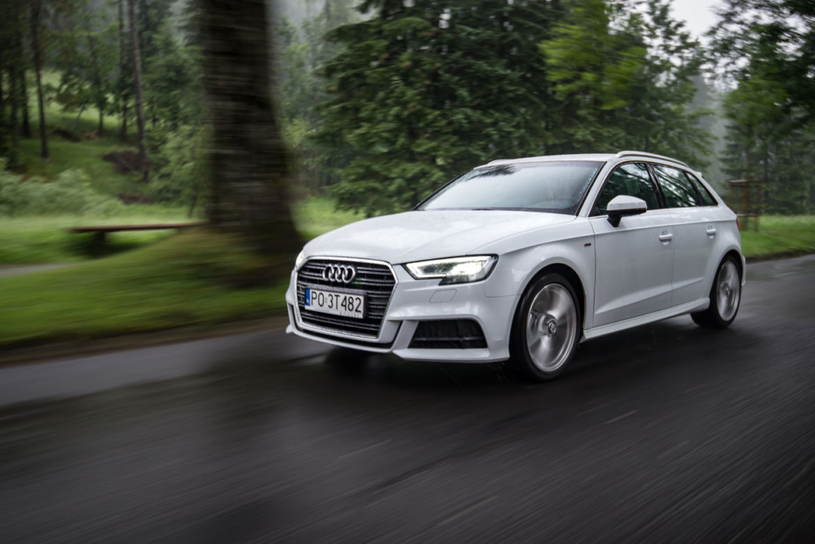Audi A3 Sportback lifting 2016