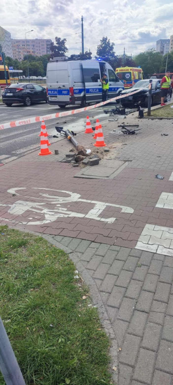 Łódź. Samochód wjechał w grupę przechodniów 