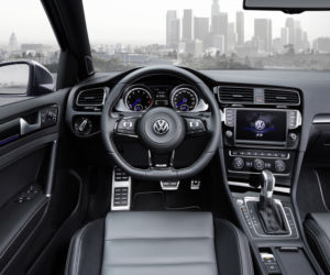 Volkswagen Golf R Variant 2.0 TSI 300 KM