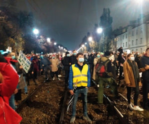 #PiekłoKobiet: Protest na warszawskim Żoliborzu