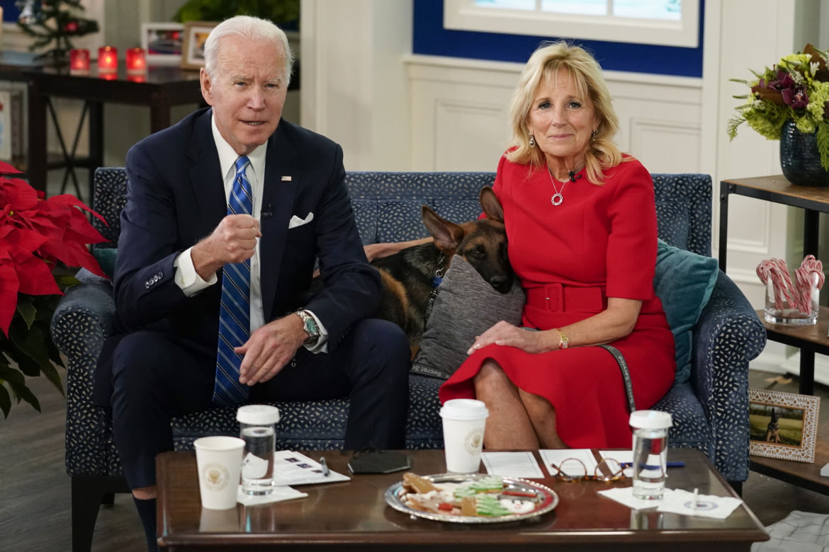 Porównanie stylu pierwszych dam: Jill Biden i Agaty Dudy. Która ubiera się lepiej?