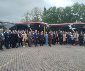 Przekazanie nowych autobusów