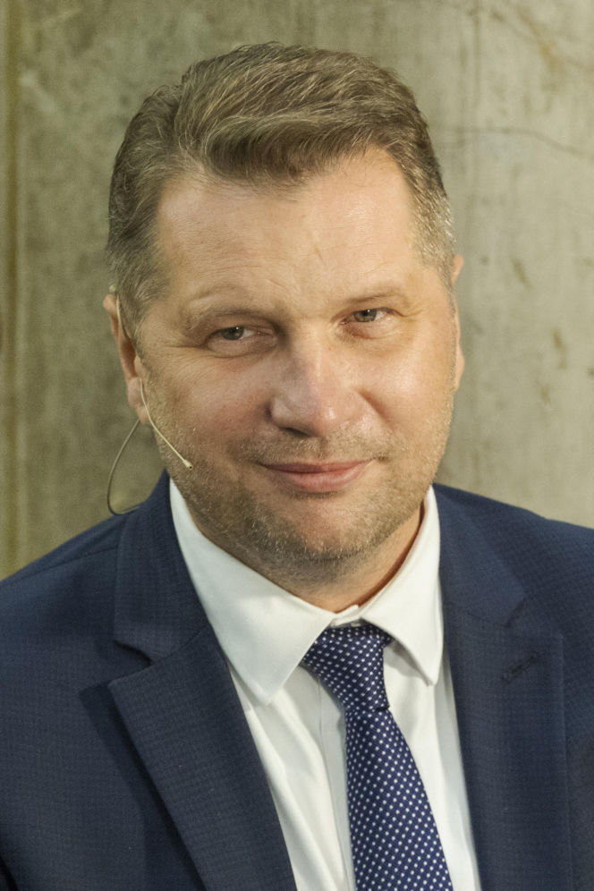 Tak zmieniał się Przemysław Czarnek