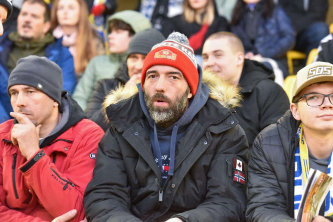 PRES Grupa Dewloperska Toruń - Abramczyk Polonia Bydgoszcz, zdjęcia kibiców i zawodników z pożegnania Adriana Miedzińskiego