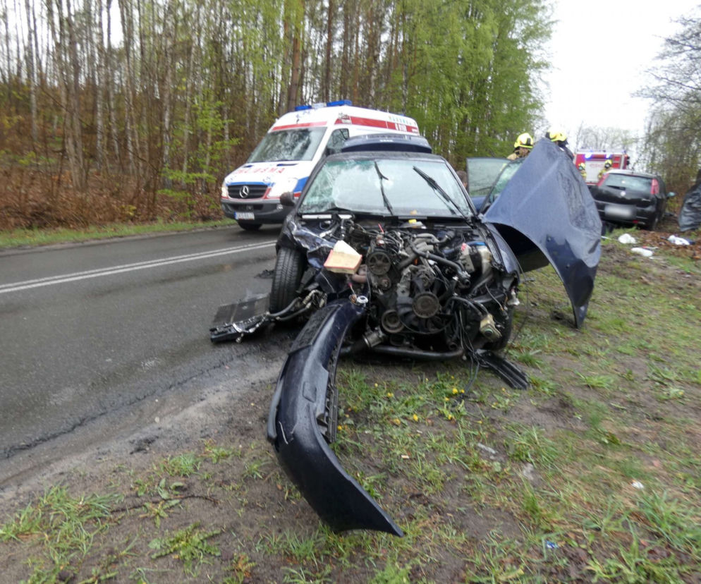Audi A4 zderzyło się z Fiatem Punto